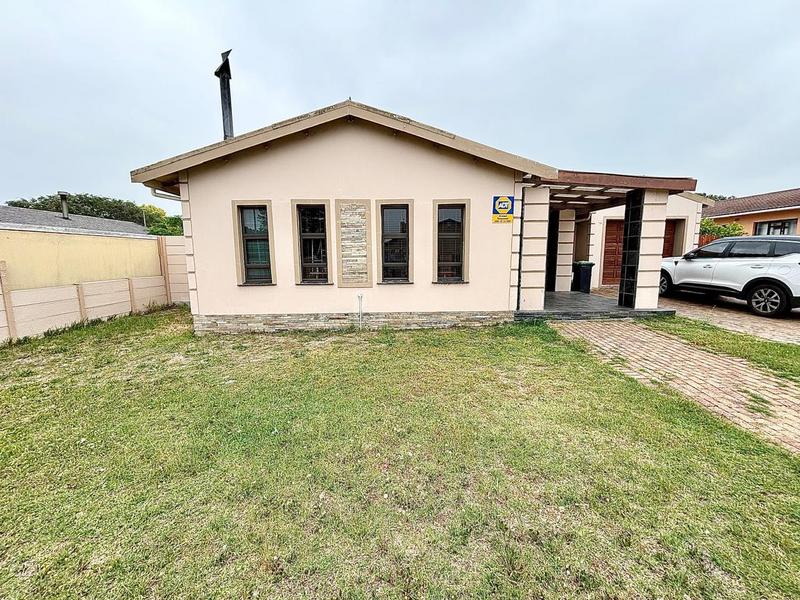 5 Bedroom Property for Sale in Bothasig Western Cape